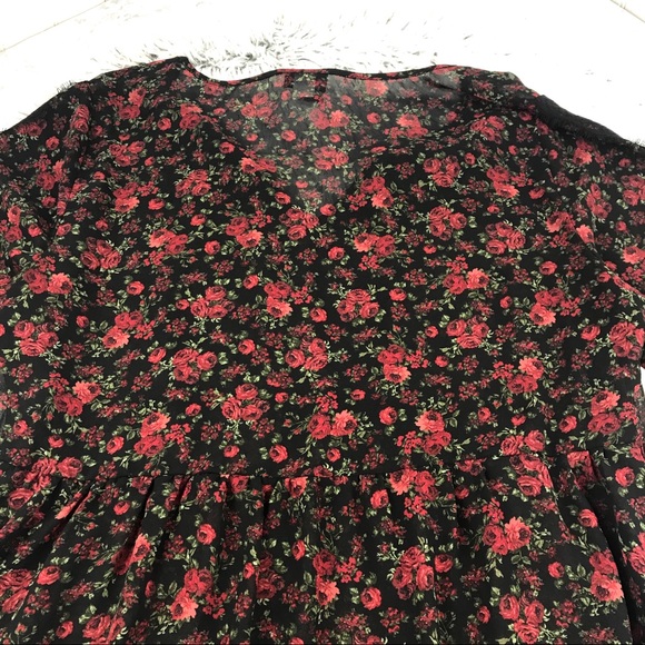 Torrid Sheer Floral Boho Chiffon Peasant Top EUC - Picture 7 of 8